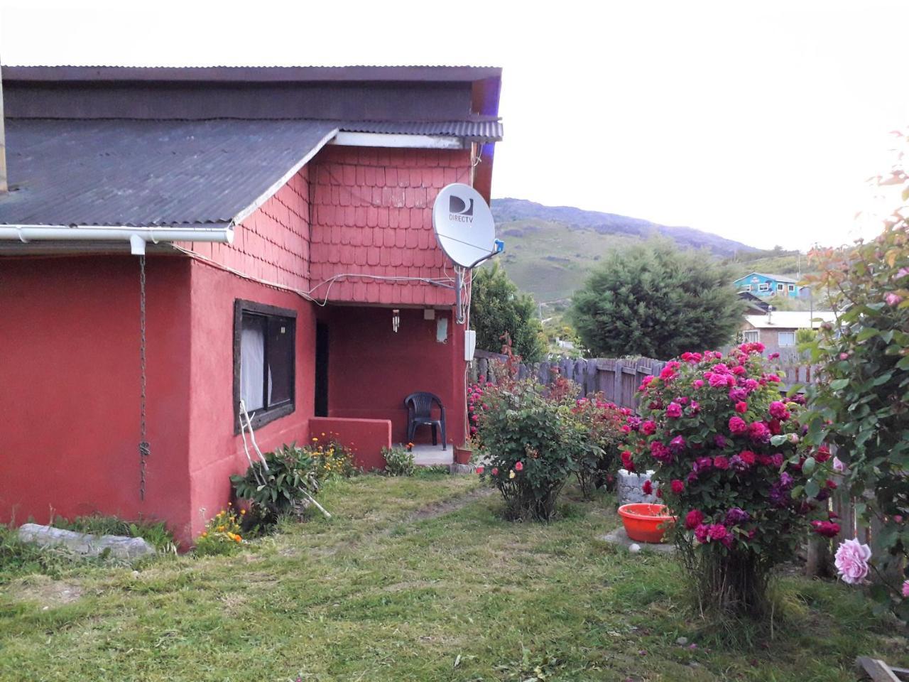 Hostal Y Cabanas Peumayen بويرتو غوادال المظهر الخارجي الصورة